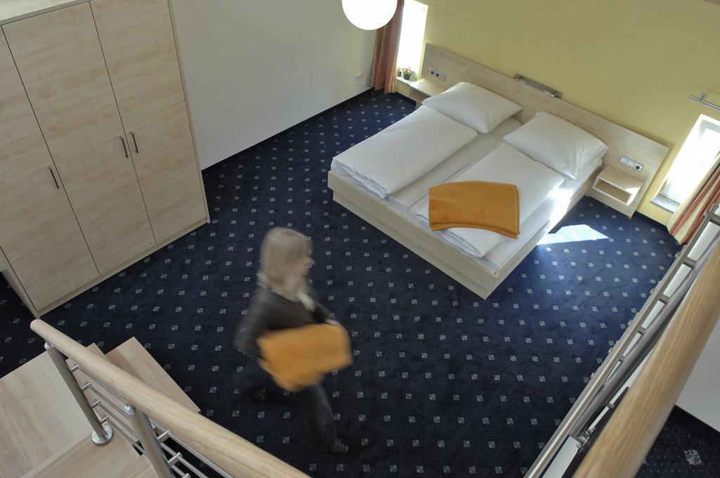 Hotel Landhaus Sixtmuehle Taufkirchen  Zewnętrze zdjęcie