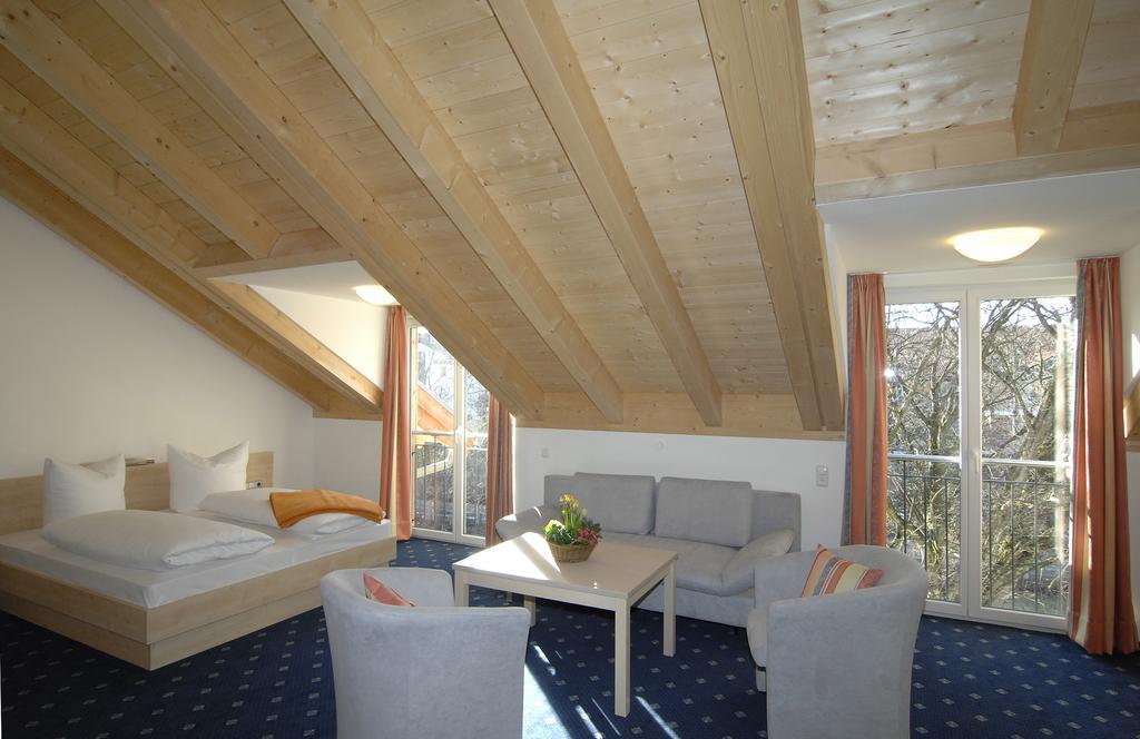 Hotel Landhaus Sixtmuehle Taufkirchen  Pokój zdjęcie